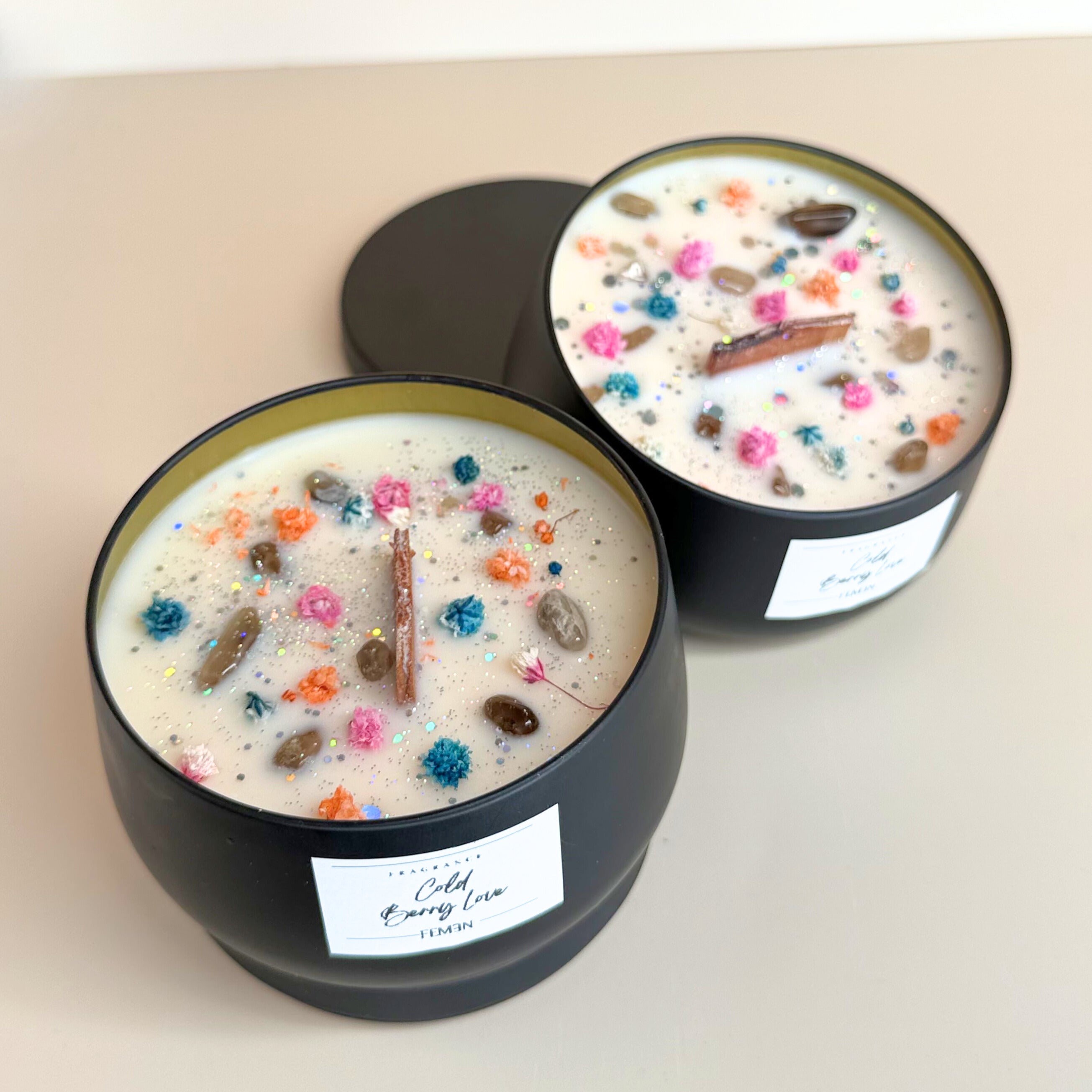 COLD BERRY LOVE - Duftkerze mit Holzdocht