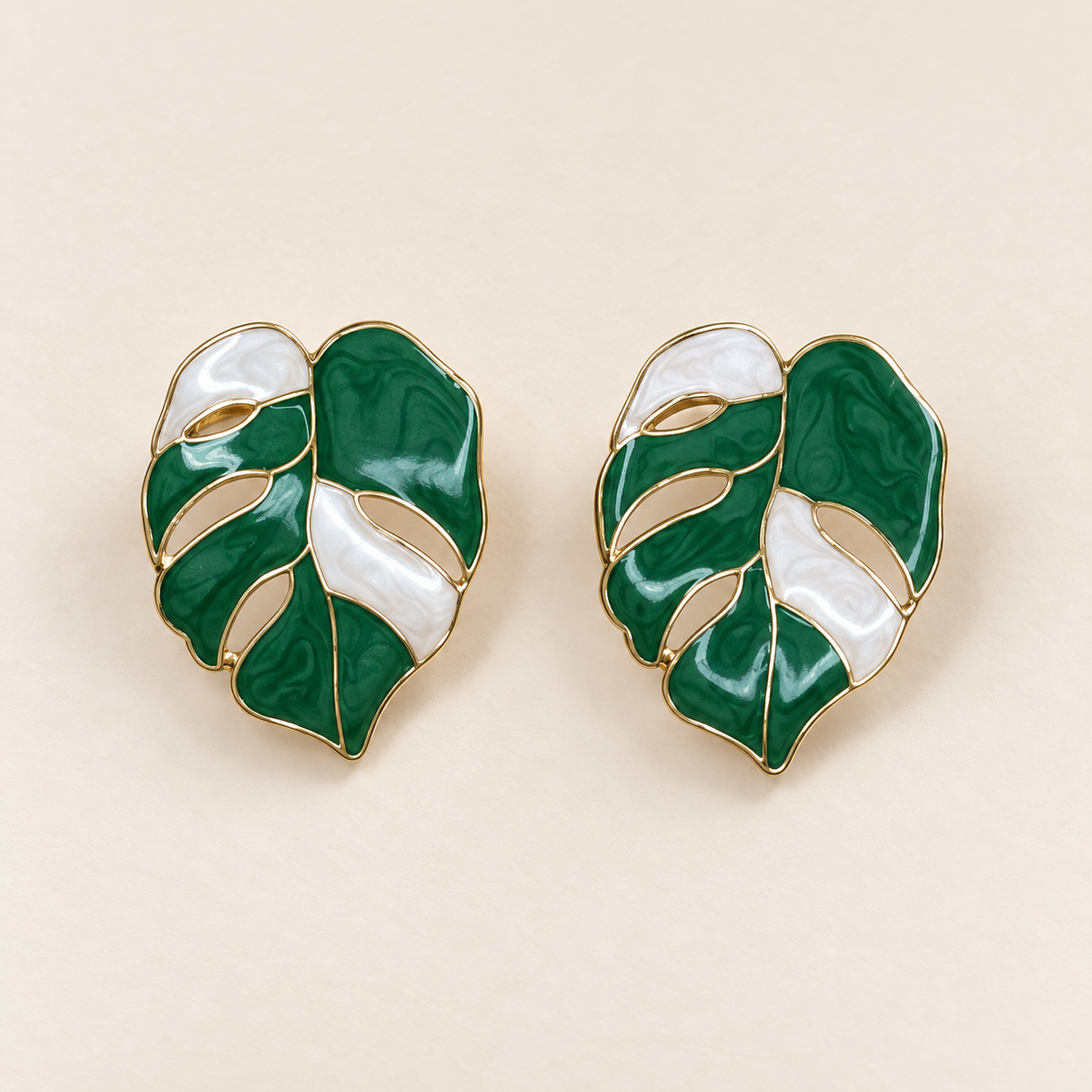 Ohrstecker Lovely Monstera GRÜN